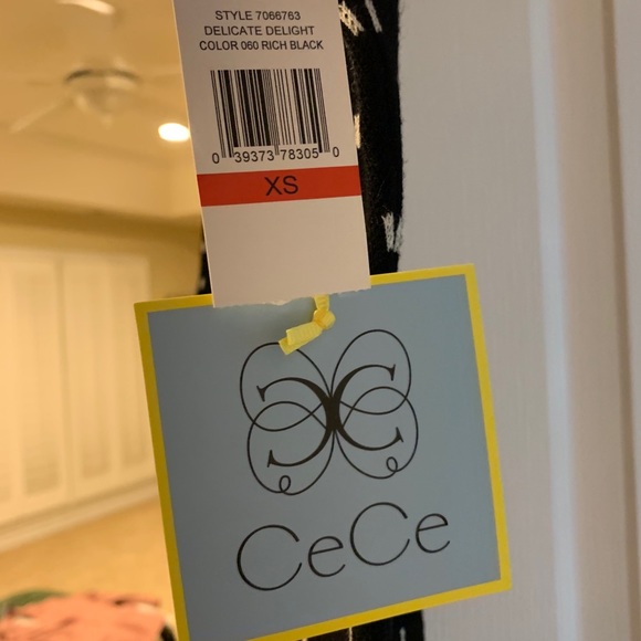 NWT CeCe Black and White Sweater Dress size XS - Picture 3 of 4